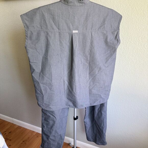 FIGS Technical Collection Rafaela Oversized Grey Scrub Set Nurse Doctor M/XL - Picture 2 of 10